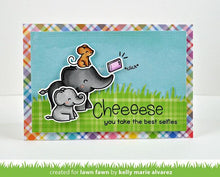 Load image into Gallery viewer, elphie selfie