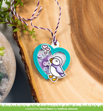 Load image into Gallery viewer, heart shaker gift tag